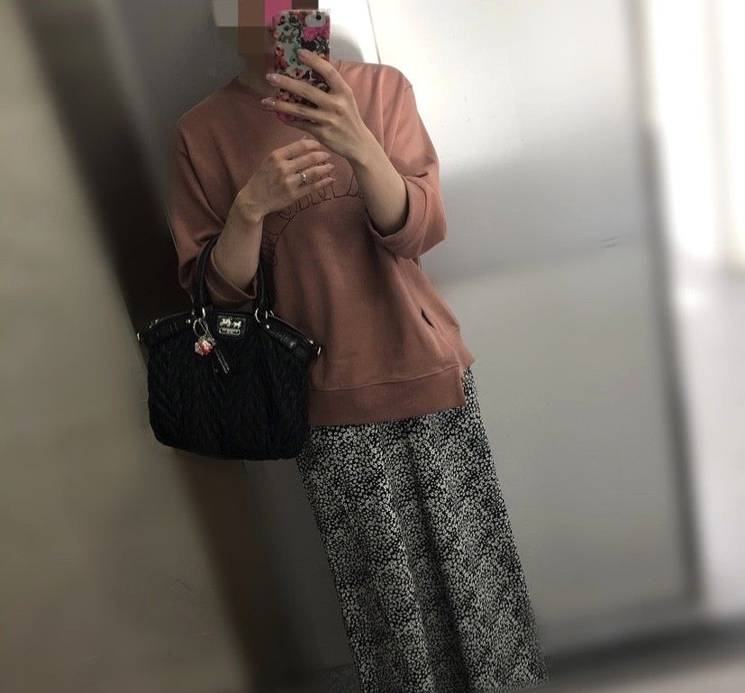 女性ミニマリストが買わなくなった・着なくなった服｜シンプルなクローゼット作り