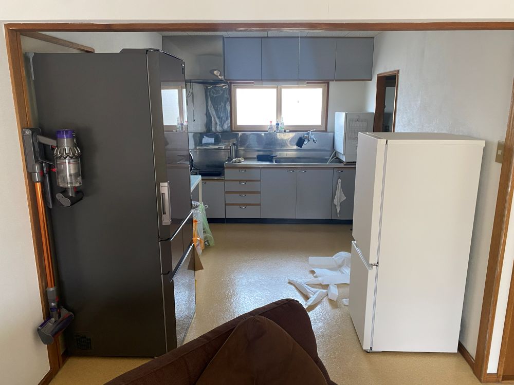 冷蔵庫を1/2サイズにミニマル化!良かったこと・不便なことを紹介